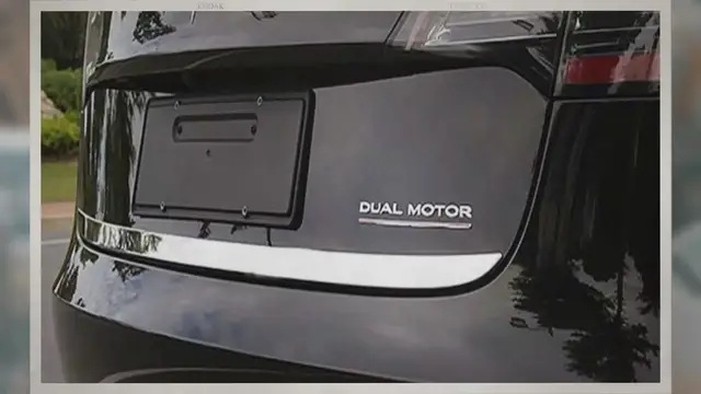 'Video thumbnail for Tesla Model 3 Dual Motor vs. Single Motor'