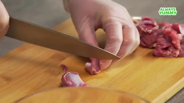 'Video thumbnail for 雞 腎 Chinese CHICKEN GIZZARDS   SPICY FRIED Chicken Gizzards. Recipe by Always Yummy (720P HD)'