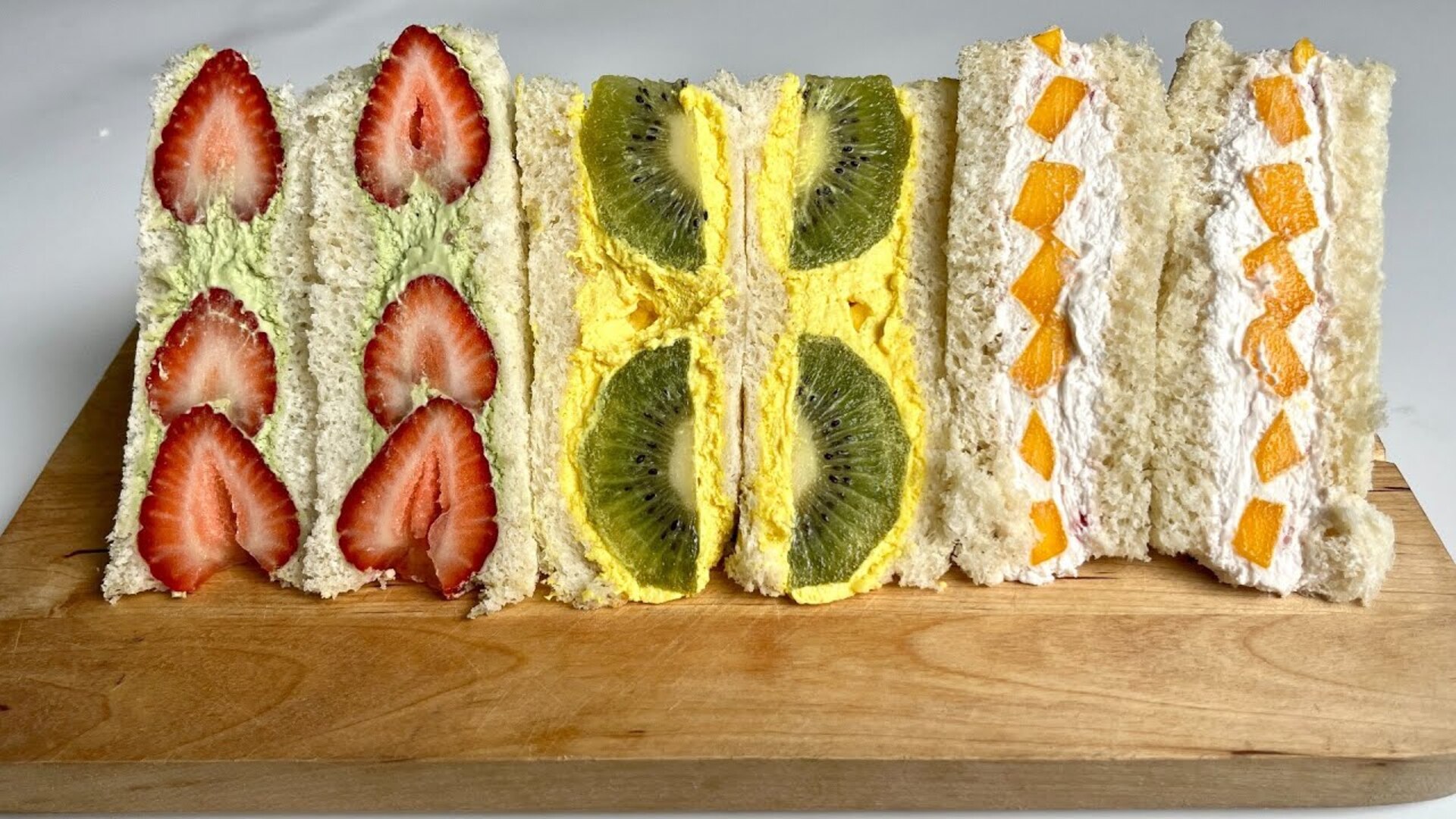 Video thumbnail for Trio Of Colorful Japanese Fruit Sandwiches Recipe