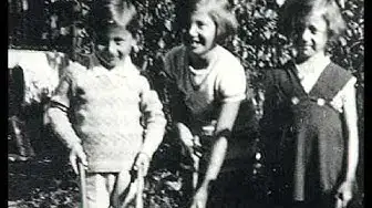 Video thumbnail for Serge Gainsbourg raconte son enfance