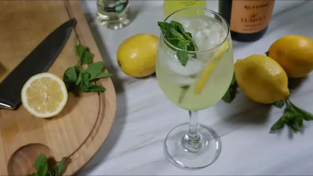 Video thumbnail for Elderflower Limoncello Spritz Recipe
