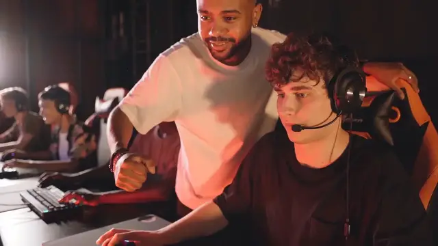 Video thumbnail for How to Build a Successful Guild or Clan in Any MMO