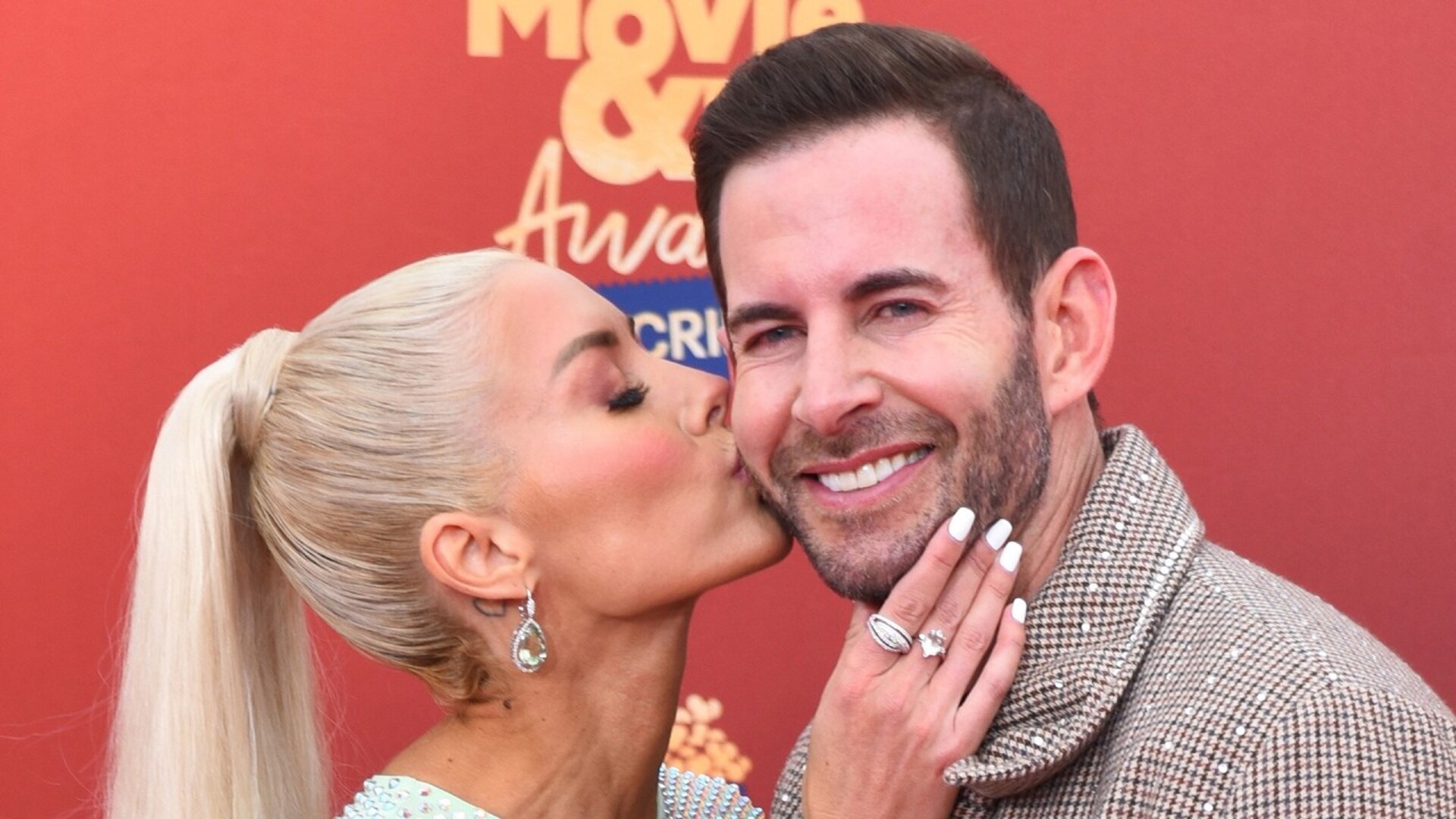 Video thumbnail for There Are A Lot Of Red Flags In Tarek El Moussa's Marriage