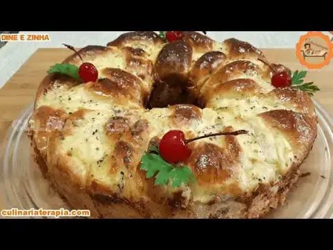 Video thumbnail for 🎄ROSCA DE NATAL SALGADA COM RECHEIO SABOR PIZZA