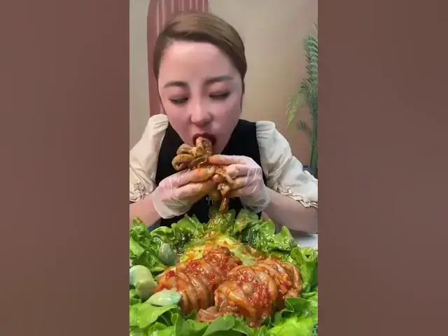 'Video thumbnail for Mukbang ASMR😮 #asmr #asmrsounds #eatingchallenge #mukbang #food #asian #foodshorts #eatingshow'