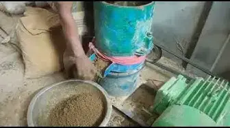'Video thumbnail for দেশীয় প্রযুক্তিতে তৈরি মাছের খাদ্য তৈরির মেশিন। Fish feed making video'