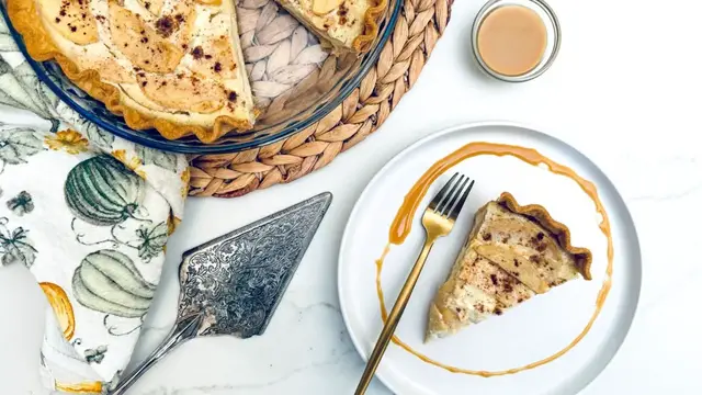 'Video thumbnail for Apple And Egg Custard Pie Recipe'