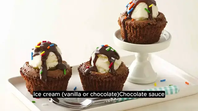 Video thumbnail for Mini Brownie Sundae Bowls