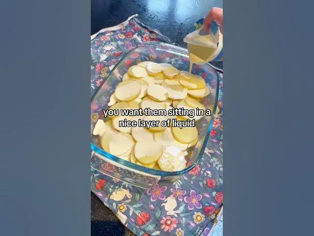 Video thumbnail for Potato gratin with pancetta -  dish of dreams! #potatorecipe