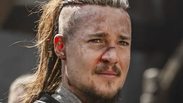 Video thumbnail for Why Uhtred From The Last Kingdom Looks So Familiar