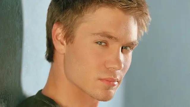 'Video thumbnail for The Truth About What Happened To Chad Michael Murray'