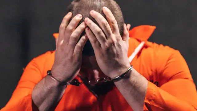 'Video thumbnail for Here's What Prisoners Really Do In A Day'