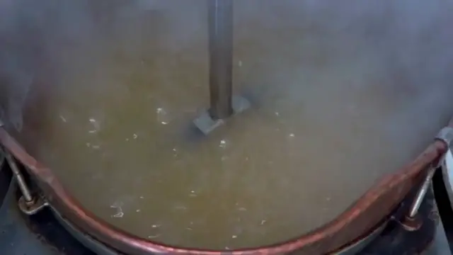 'Video thumbnail for Cheese Spaetzle (Käsespätzle)'