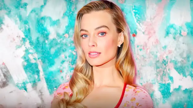 'Video thumbnail for Margot Robbie's Natural Hair Color Makes Her Unrecognizable'