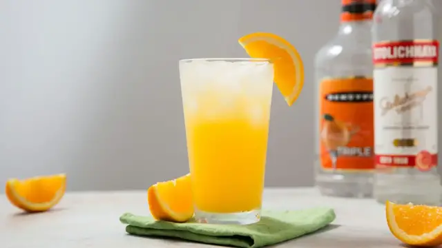 Video thumbnail for This Orange Crush Cocktail Recipe Is A Maryland Classic