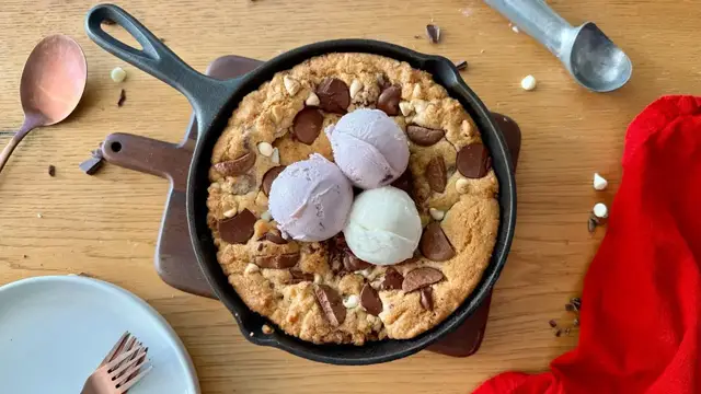 'Video thumbnail for Triple Chocolate Chunk Pizookie Recipe'