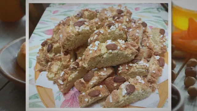 Video thumbnail for Biscuits aux Amandes: La Recette Traditionnelle pour des Délices Croustillants