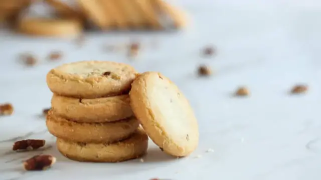 Video thumbnail for Chewy Keto Cookies Recipe: video blog