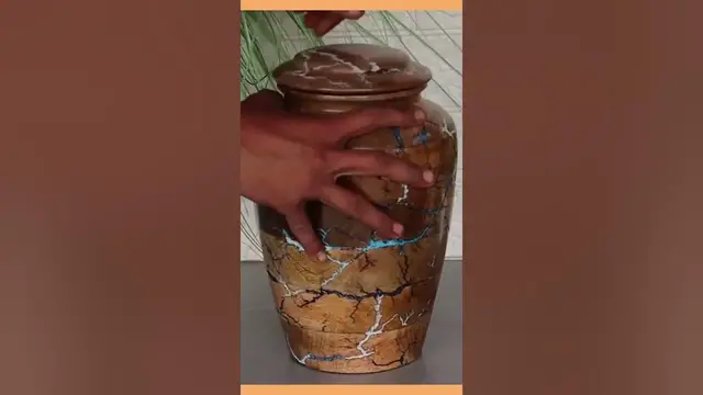 Video thumbnail for Lichtenberg Resin Urn for Ashes: Adult & Pet Memorial #shorts