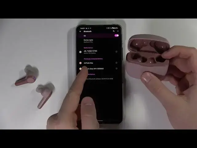 Video thumbnail for How to Turn On JBL Tune 215 TWS | Power On Instructions