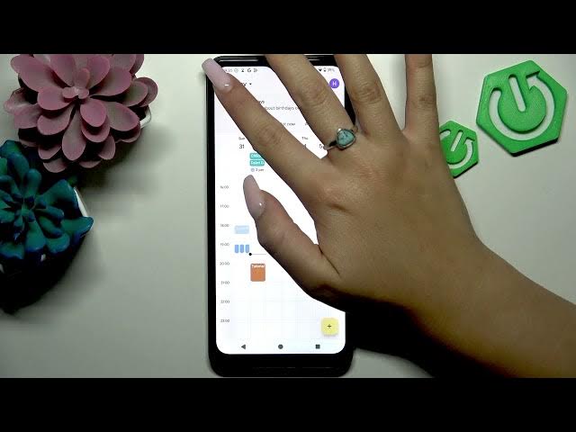 Video thumbnail for HMD Arc — Use the Calculator & Calendar Pre-Installed Apps