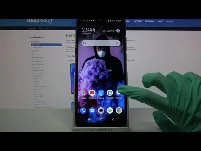 Video thumbnail for How to Set Up High Contrast Text in TCL 20 SE – Enable High Contrast
