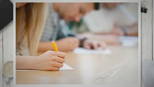 Video thumbnail for Essay Writing on houses in the future