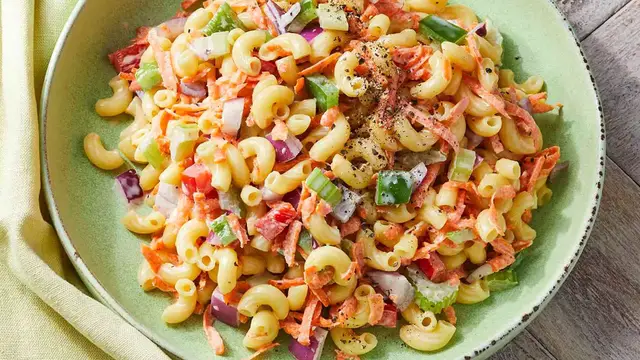 Video thumbnail for Macaroni Salad Recipe