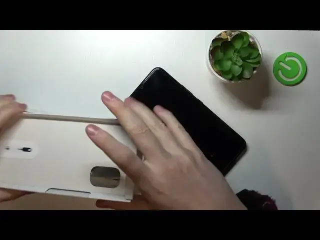 Video thumbnail for NOKIA C21 Plus Box Accessories | What's Inside the Box