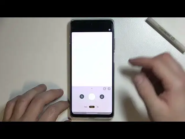 Video thumbnail for How to Take a Selfie Using Palm Gesture in Motorola Moto G200 - Shooting Method Settings