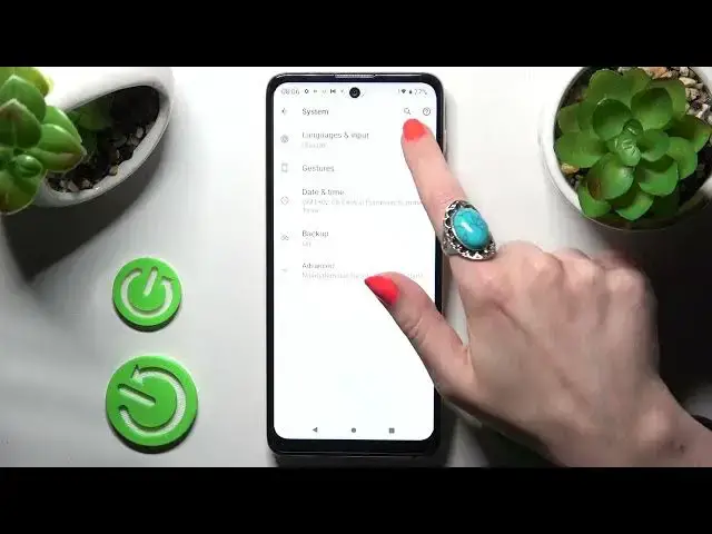'Video thumbnail for How to Turn On / Turn Off the Automatic Text Correction on the MOTOROLA Moto E40'