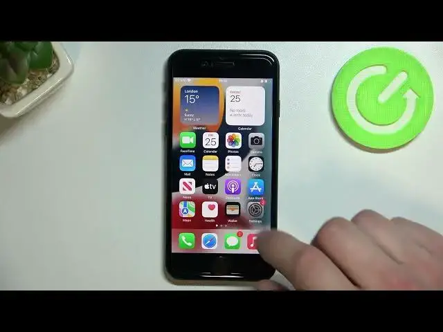 'Video thumbnail for How to Manage Vibrations in iPhone SE 2022 – Customize Vibrations'