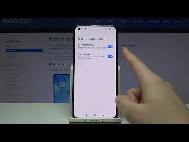 Video thumbnail for How to Allow the Camera App on the XIAOMI Mi 11 Lite to Scan QR Codes