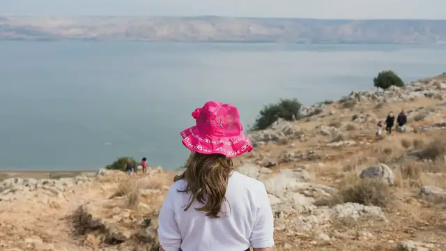Video thumbnail for 2.5D Parallax - Arbel Nature Reserve And National Park, Israel