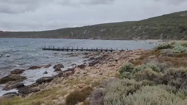 Video thumbnail for Canal Rocks 1