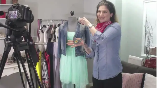 'Video thumbnail for Demo Fashion Vlog Ideas - Things Need to Know Before Fashion Vlogging'