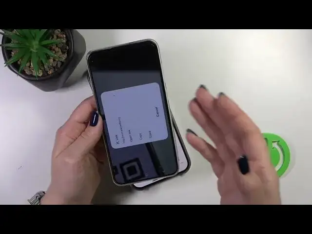'Video thumbnail for How to Scan QR Codes on SAMSUNG Galaxy S24+'