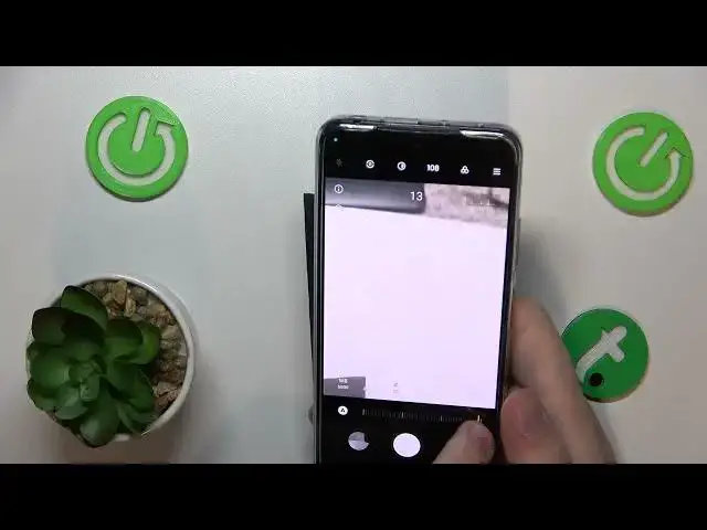 Video thumbnail for How to Enter & Use the Camera Pro Mode on a REDMI Note 11 Pro