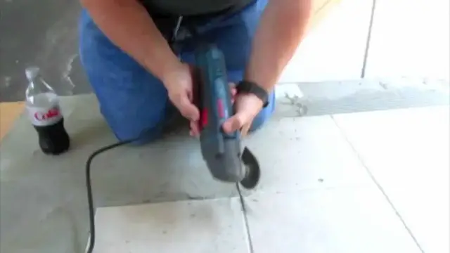 Video thumbnail for Bosch MX25E Multi Tool Removing Floor Grout