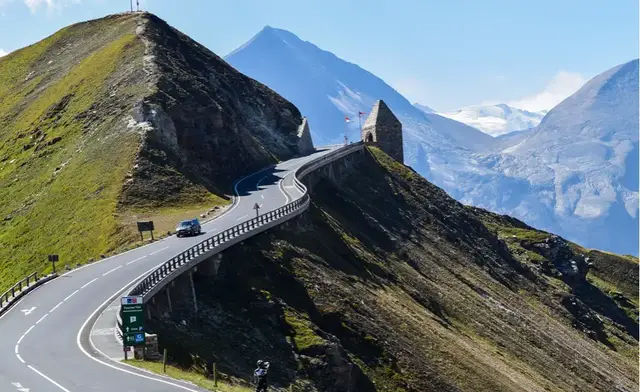 Video thumbnail for Großglockner Hochalpenstraße