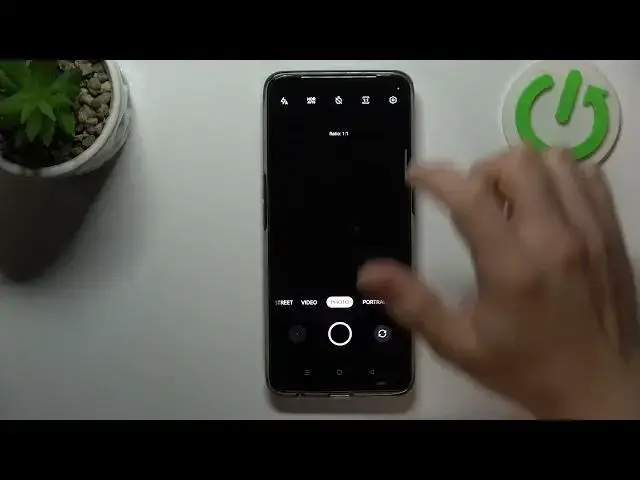 Video thumbnail for How to Change Photo Aspect Ratio on REALME 9 Pro+