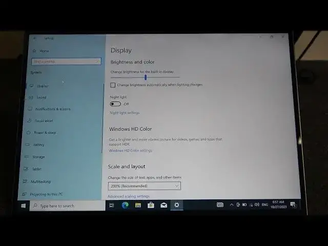 'Video thumbnail for How to Change Display Resolution on Huawei MateBook X'
