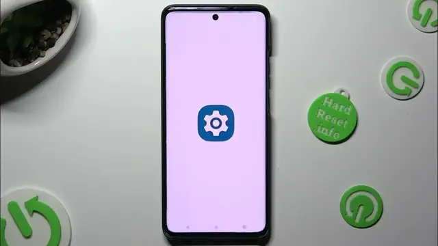 Video thumbnail for Motorola Edge 40 Neo Turn On Off Auto Rotate Screen
