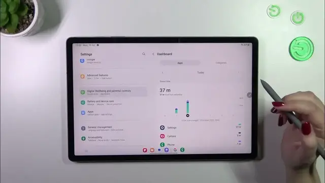 Video thumbnail for SAMSUNG Galaxy Tab S9 FE+ Total Screen Time
