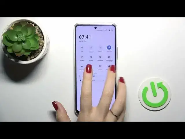 Video thumbnail for How to Switch On the Flashlight on VIVO Y36