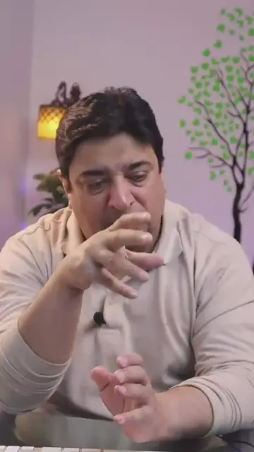 Video thumbnail for commenting on LinkedIn