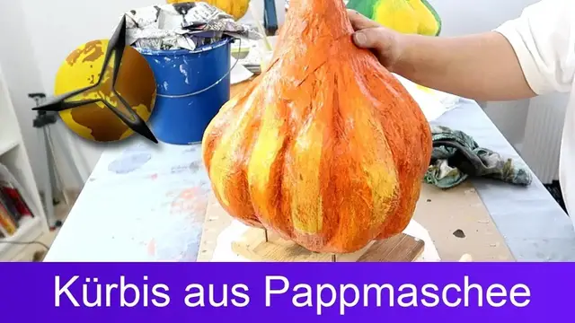 Video thumbnail for Kürbis aus Pappmaschee selber basteln