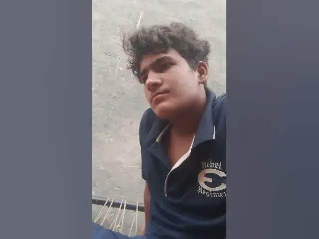 Video thumbnail for Lanat ha Asi Zaidagi per kis me 1 YouTube nhi ban paya