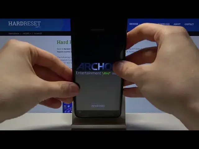 Video thumbnail for How to Install SIM and SD in ARCHOS Access 57 - Insert Nano SIM and Micro SD Card