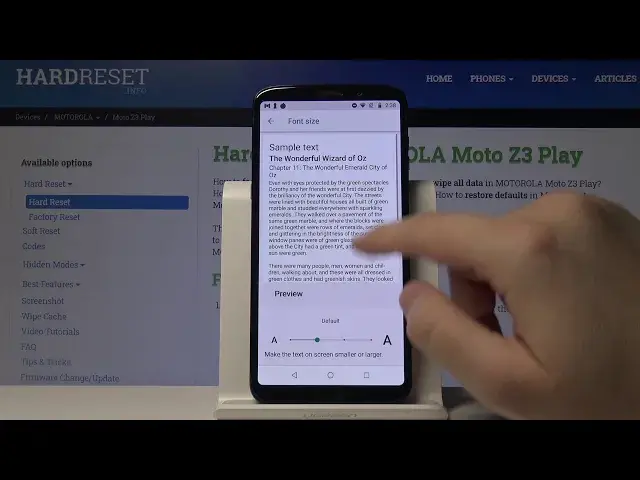 'Video thumbnail for How to Change Font Size on MOTOROLA Moto Z3 Play – Text Size Settings'